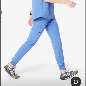 Figs Jogger Scrubs